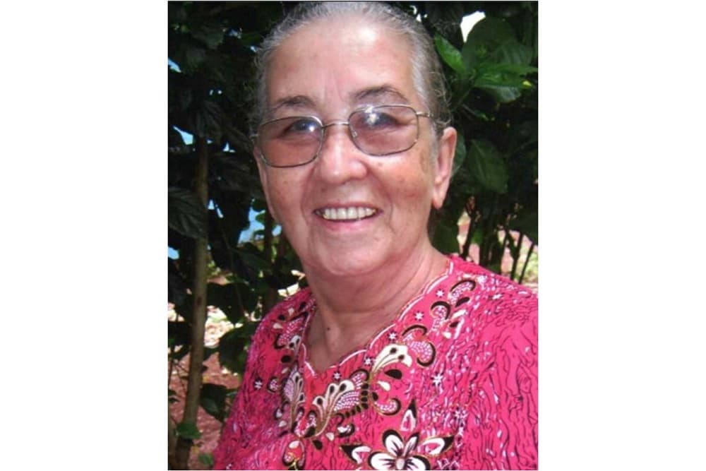 Escritora de Coronel Bicaco lança seu primeiro livro aos 82 anos