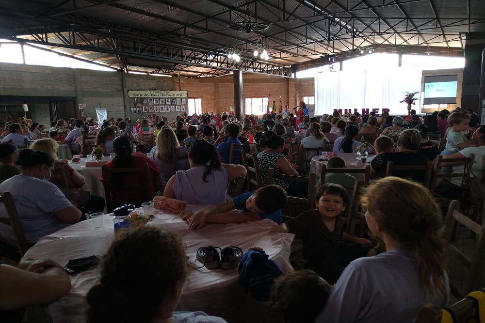 Reflexões, alegria e solidariedade marcaram o 25° Encontro da Mulher Santo-augustense