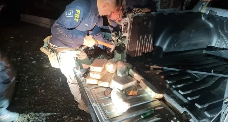 Casal uruguaio é preso em Santa Maria com R$ 2,5 milhões em pasta base de cocaína