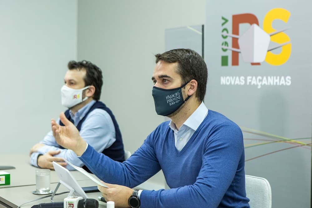 Governo anuncia premiação de R$ 1,25 milhão para municípios que mais vacinarem