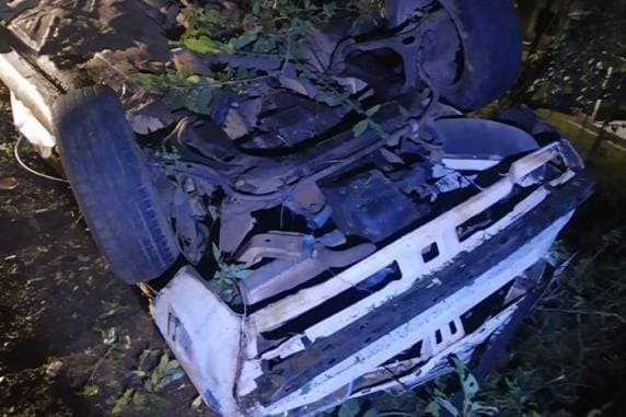 Jovem de 20 anos morre após capotar carro que dirigia na RS-324, em Marau