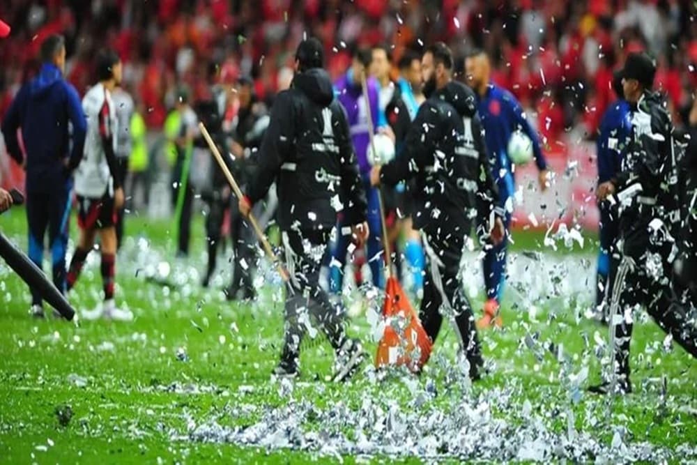 Chuva de papel picado no Beira Rio pode render punição ao Inter
