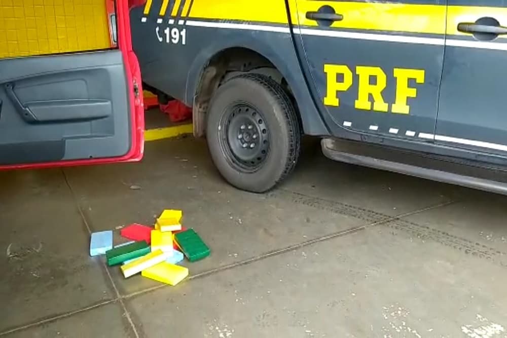 PRF prende traficante com cocaína avaliada em quase de 2,5 milhões de reais em Ijuí