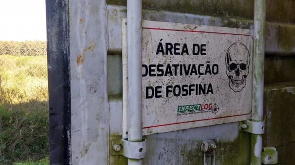 Ação conjunta autua empresas por uso inadequado de agrotóxico em cargas para exportação
