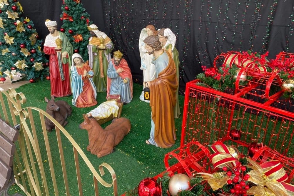 Decoração natalina é alvo de vandalismo, e Menino Jesus é furtado do presépio em Santo Augusto