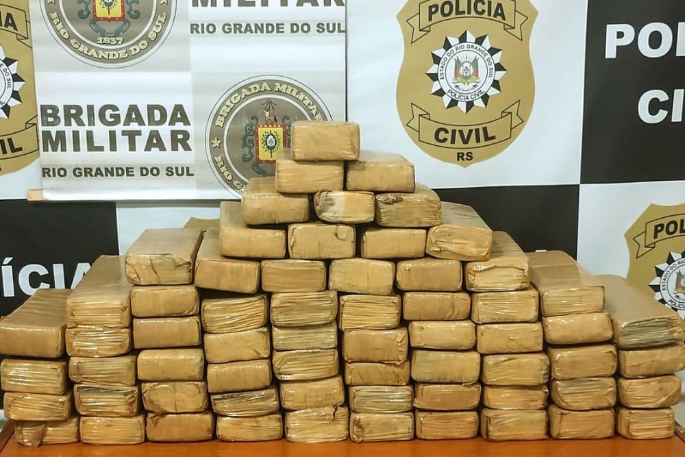Polícia Civil e Brigada Militar apreendem 50 kg de maconha em operação conjunta