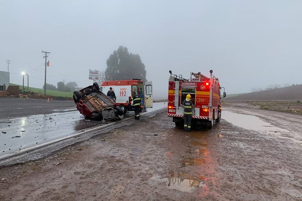 Quatro pessoas morrem após grave acidente na ERS-324 em Ronda Alta