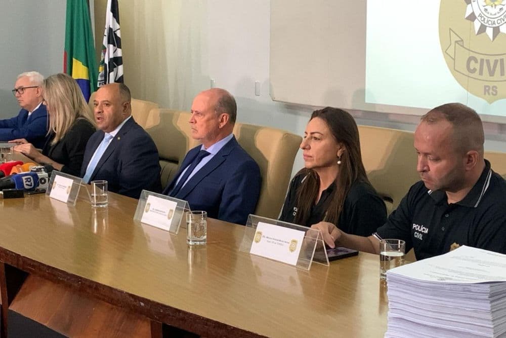 Bolo envenenado: inquérito é concluído, e Polícia Civil detalha cartas deixadas por Deise