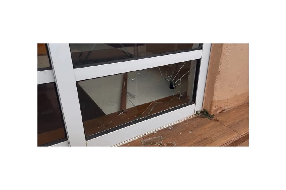 Polícia investiga furto de mais de 40 armas de dentro de loja em Cruz Alta