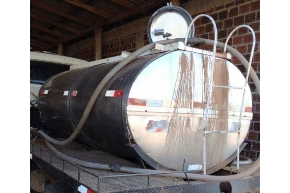 Operação Leite Compen$ado 3: transportadores são condenados por adulterar o produto com soda cáustica em Três de Maio