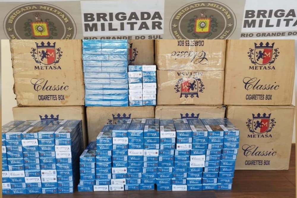 7º BPM apreende carga de cigarros contrabandeados na cidade de Crissiumal