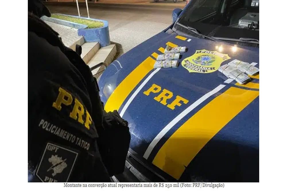 Homem natural de Cruz Alta é flagrado com dólares na cueca