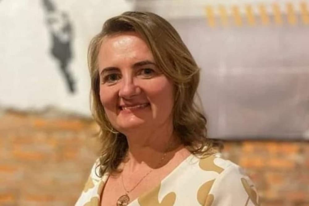 Mulher que teve 70% do corpo queimado segue em estado grave em hospital de Porto Alegre