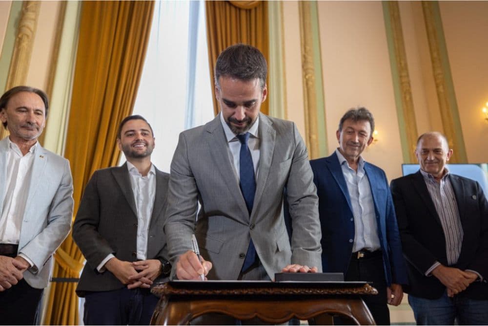 Governo assina contrato de assessoria da Caixa para projeto de pontes internacionais entre RS e Argentina