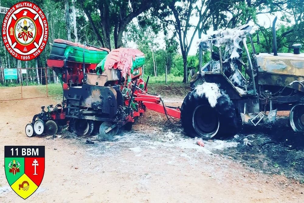 Fogo se alastra por propriedades, atinge galpões e mata animais