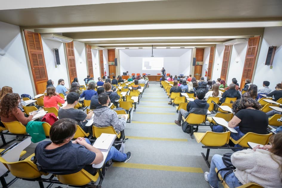 Governo lançará nova edição do Professor do Amanhã com 500 vagas em cursos de licenciatura