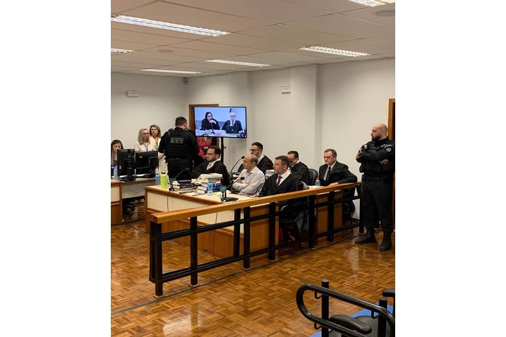 No quarto e último dia de julgamento do Caso Bernardo, é esperado o depoimento do réu Leandro Boldrini nesta quinta