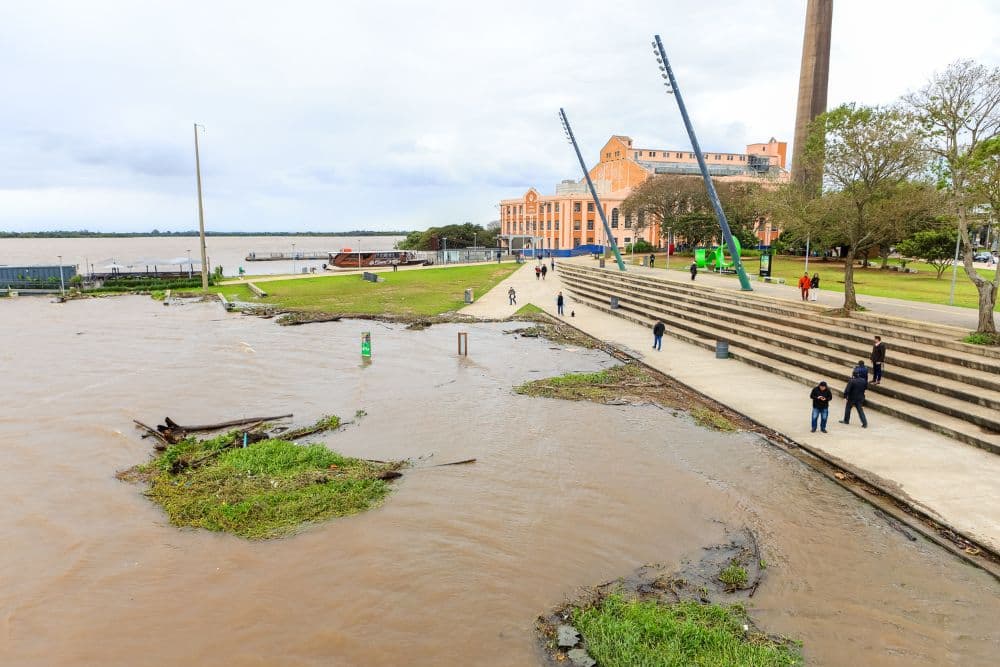 Defesa Civil estadual alerta para possibilidade de chuvas intensas no final de semana