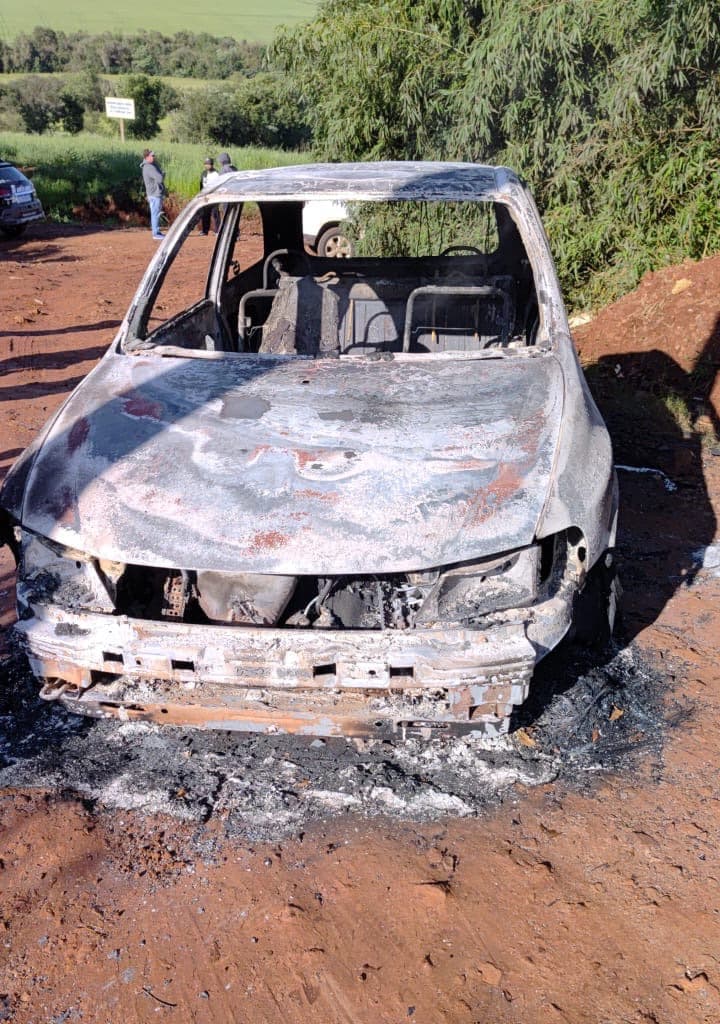 Polícia Civil Trata Como Homicídio Cadáver Encontrado Carbonizado em Veículo em Coronel Bicaco