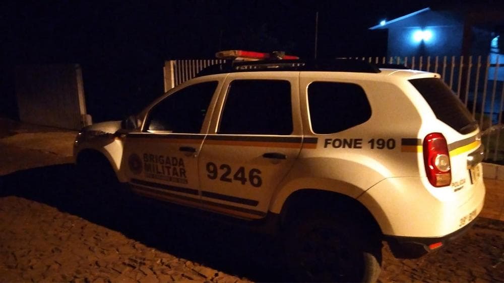 Indivíduos armados invadem e assaltam residência no Noroeste do RS