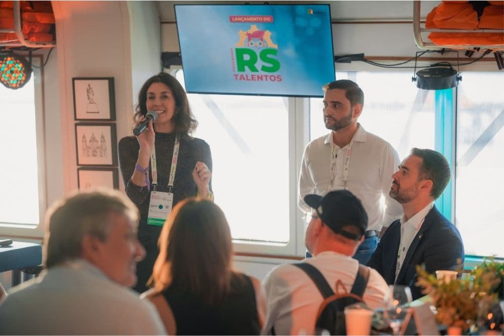 Bolsas de R$ 2 mil: programa estadual oferece incentivo para formar engenheiros e profissionais de TI