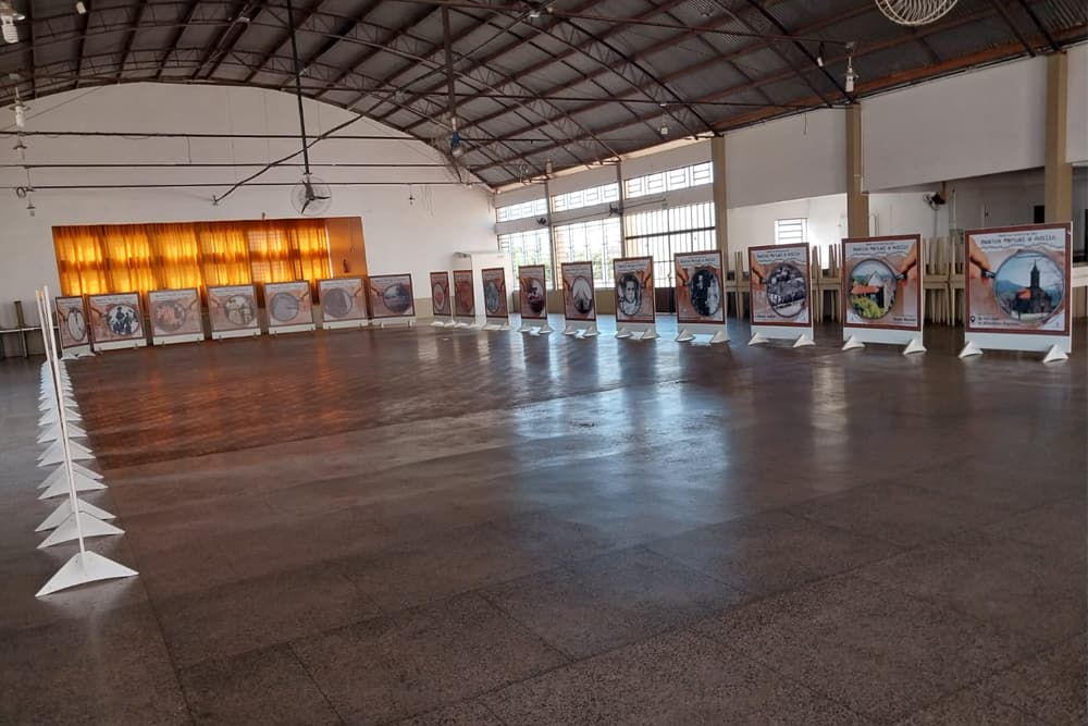 Museu itinerante dos beatos Manuel e Adílio está exposto no Salão Paroquial de São Martinho