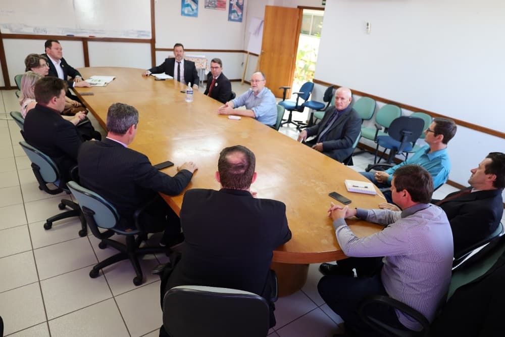 Mais uma tentativa de pressão para resolver as demandas da estiagem no RS