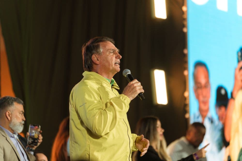 Bolsonaro passa mal e cancela todos os compromissos do mês de julho