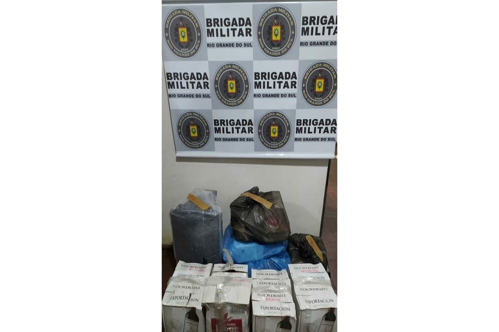 Brigada Militar apreende eletrônicos e bebidas de origem de descaminho em Campo Novo