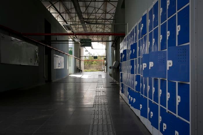 Governo federal faz novo corte no orçamento das universidades e colégios federais