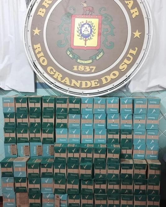 Dois homens são presos com 250 caixas de desodorante em Três Passos