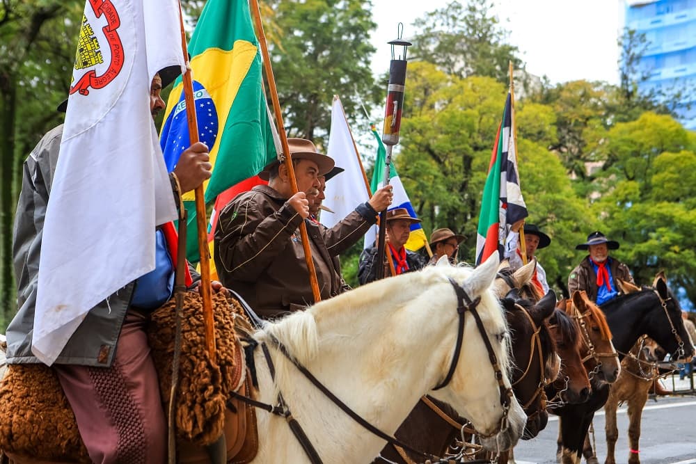 Festejos Farroupilhas de 2024 começam oficialmente na sexta-feira, 16, com acendimento da Chama Crioula