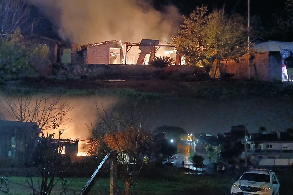 Incêndio destruiu uma residência em São Martinho