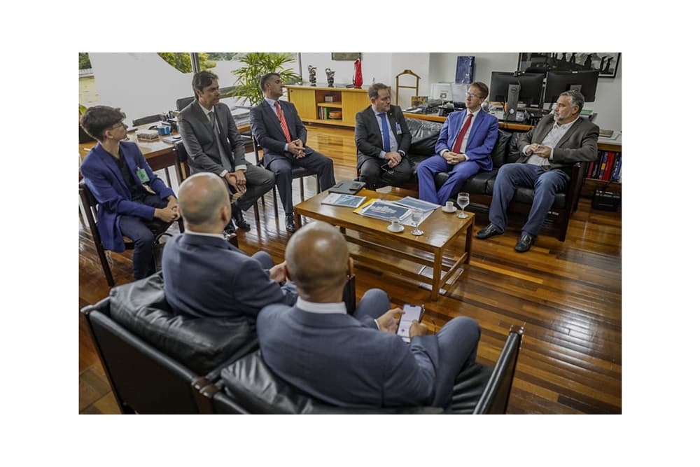 Ministro Paulo Pimenta recebe autoridades do Rio Grande do Sul, em Brasília, para tratar da estiagem no estado