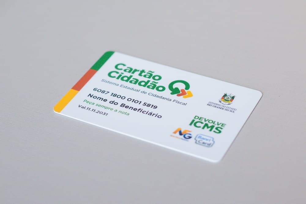 SEHAS inicia distribuição dos cartões do programa Devolve ICMS