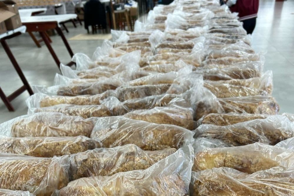 Seguem as vendas de cucas e assados da Festa de Nossa Senhora Aparecida