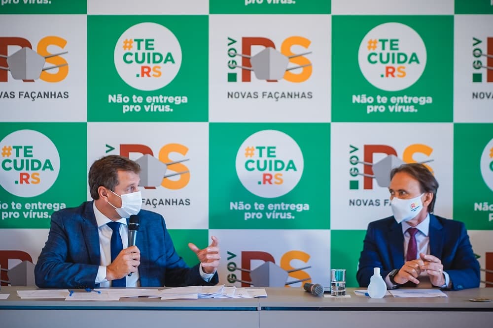 Em reunião, governador em exercício Ernani Polo discute melhorias na ERS-571