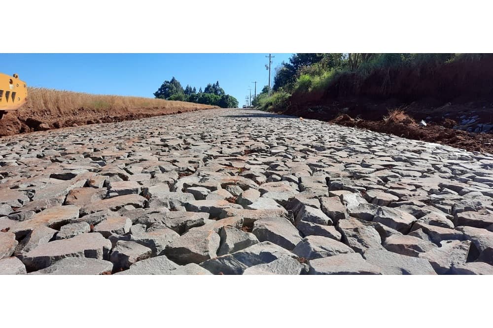 Assinada Ordem de Início para sequência de pavimentação com calçamento em Santo Augusto