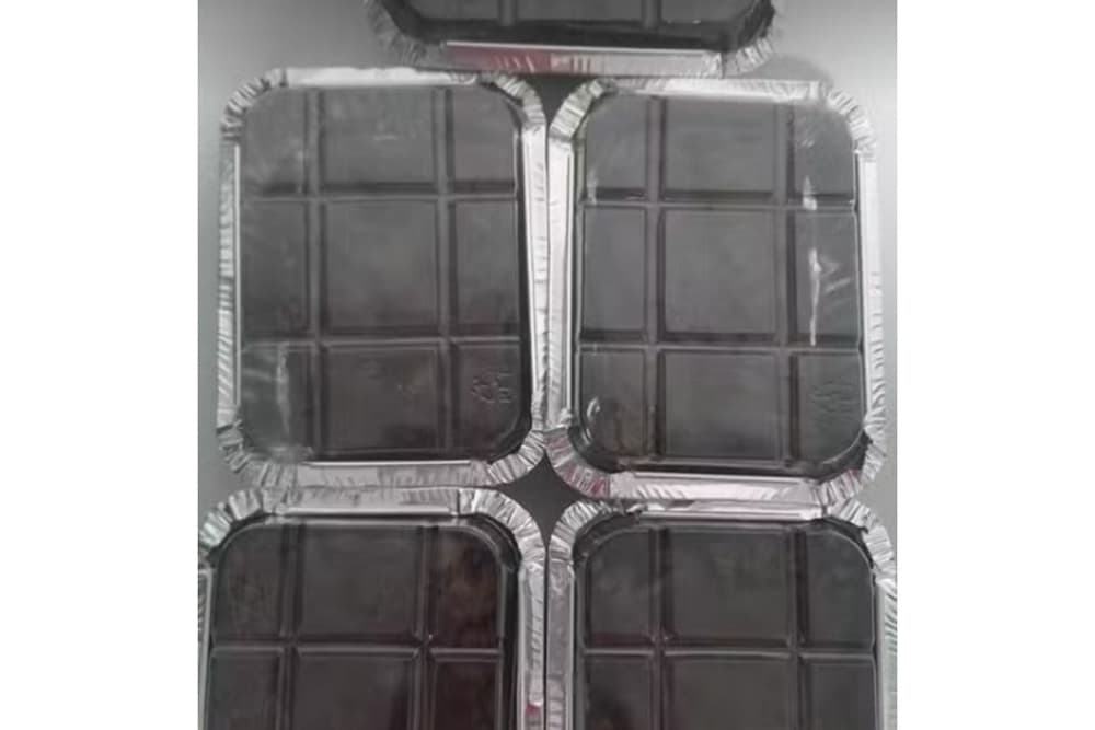 Professora é suspeita de vender bolinhos recheados com maconha em escola municipal do RS