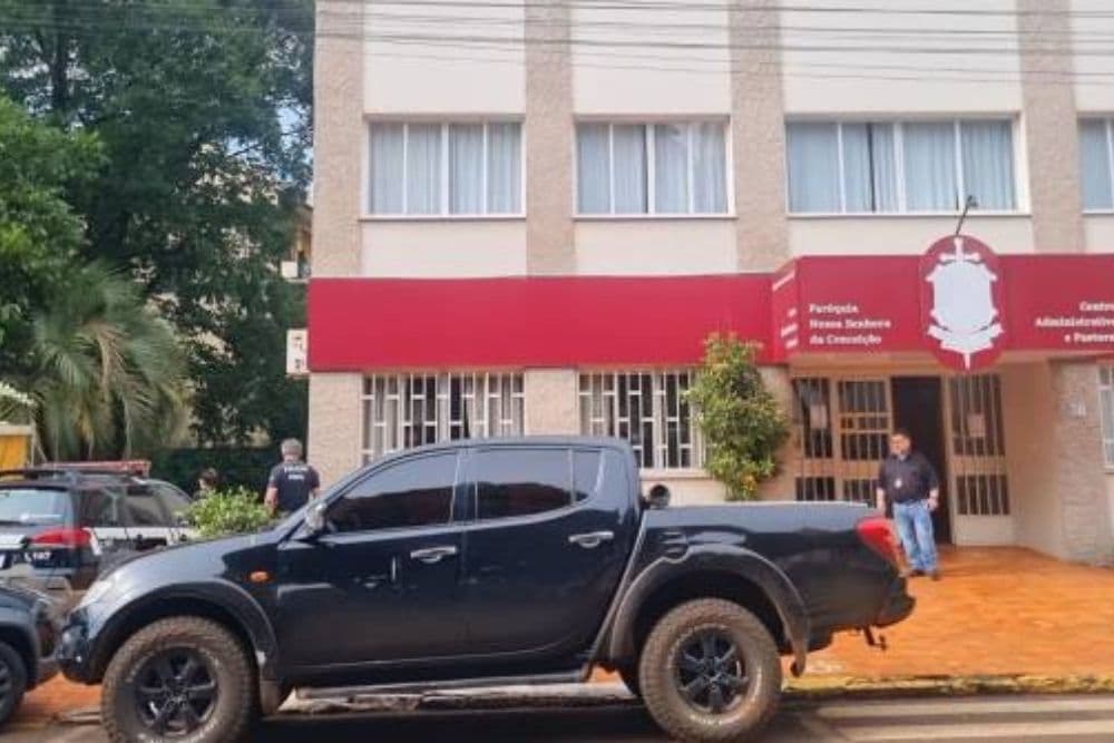 Polícia Civil cumpre mandado de busca e apreensão em comunidade católica de Três de Maio