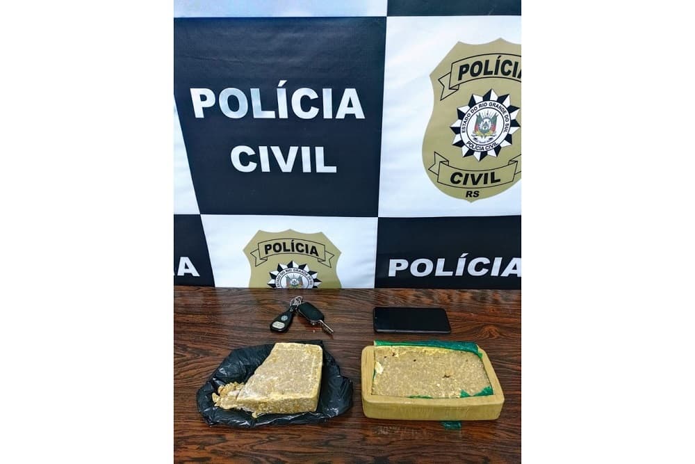 Homens são presos por tráfico de drogas em Sede Nova