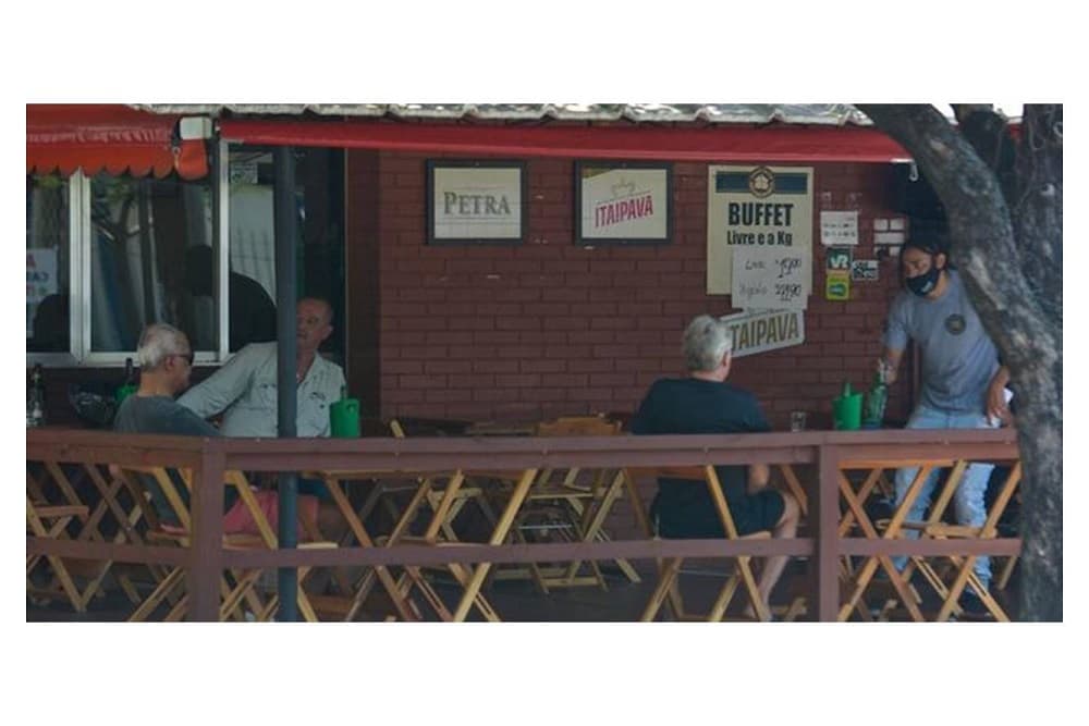Governo federal estuda medidas para atender setor de bares e restaurantes