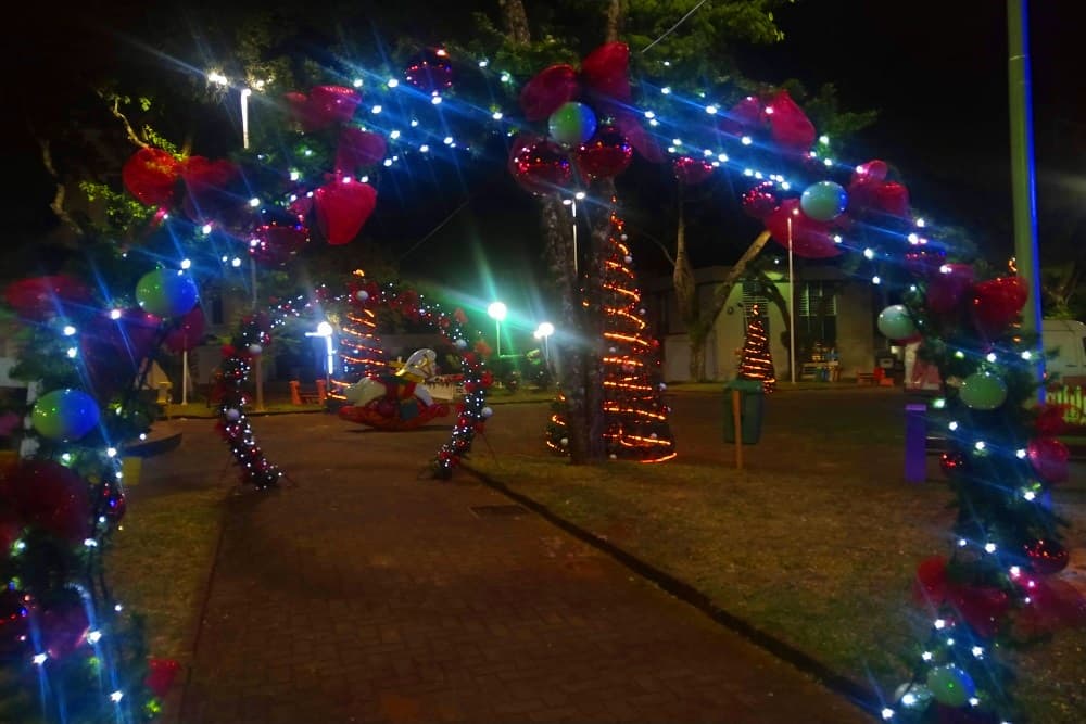 Comércio abrirá em horário especial a partir desta quinta-feira, 16