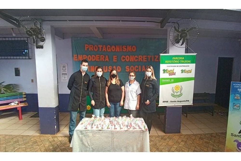 APAE recebe doações de Kits de Saúde Bucal