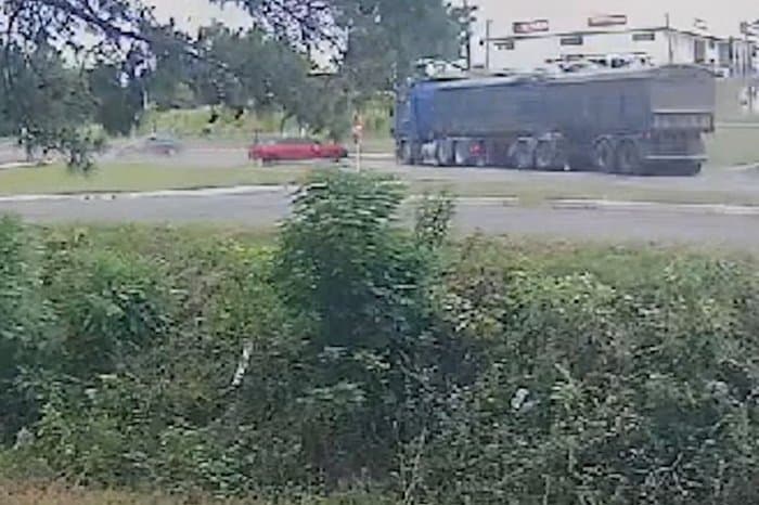 Homem morre em acidente envolvendo três veículos em Santiago