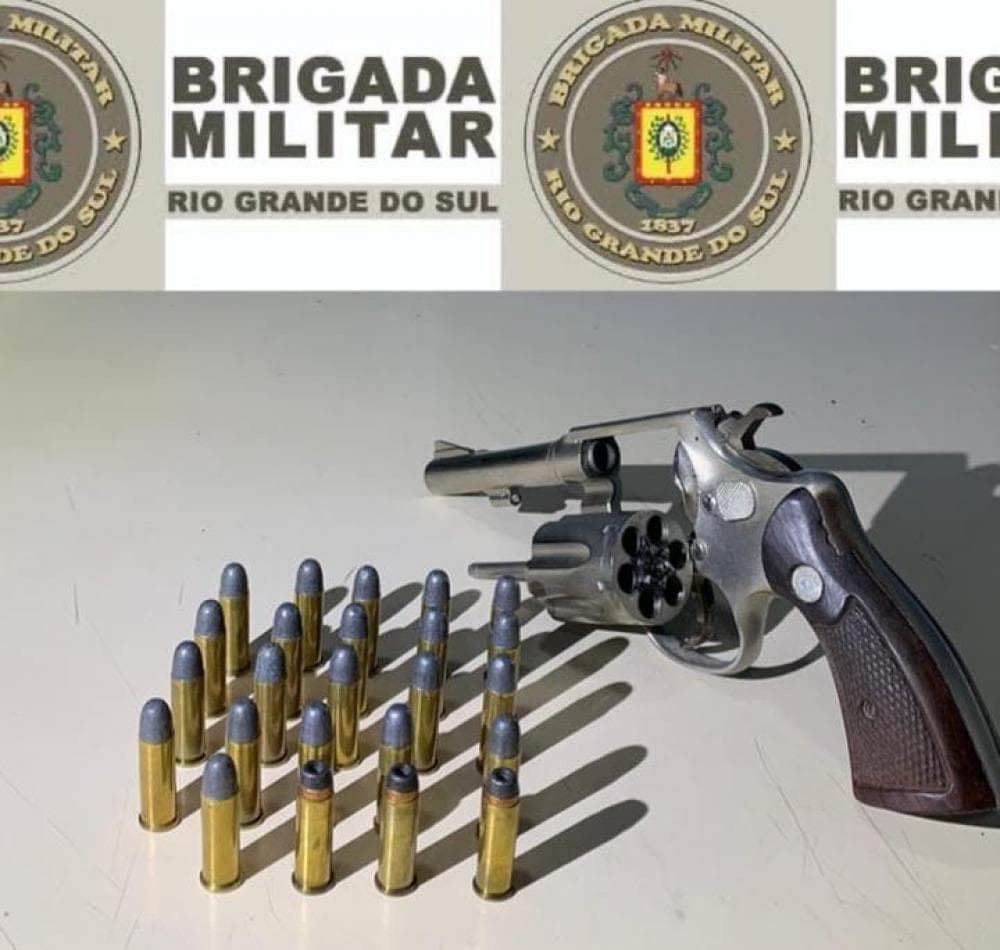 Brigada Militar prende homem por embriaguez ao volante e porte ilegal de arma de fogo em Campo Novo