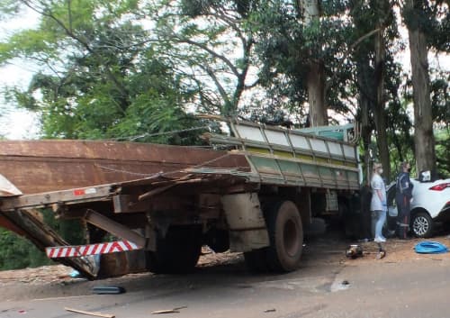 Mãe e filho morrem em acidente de trânsito em Crissiumal