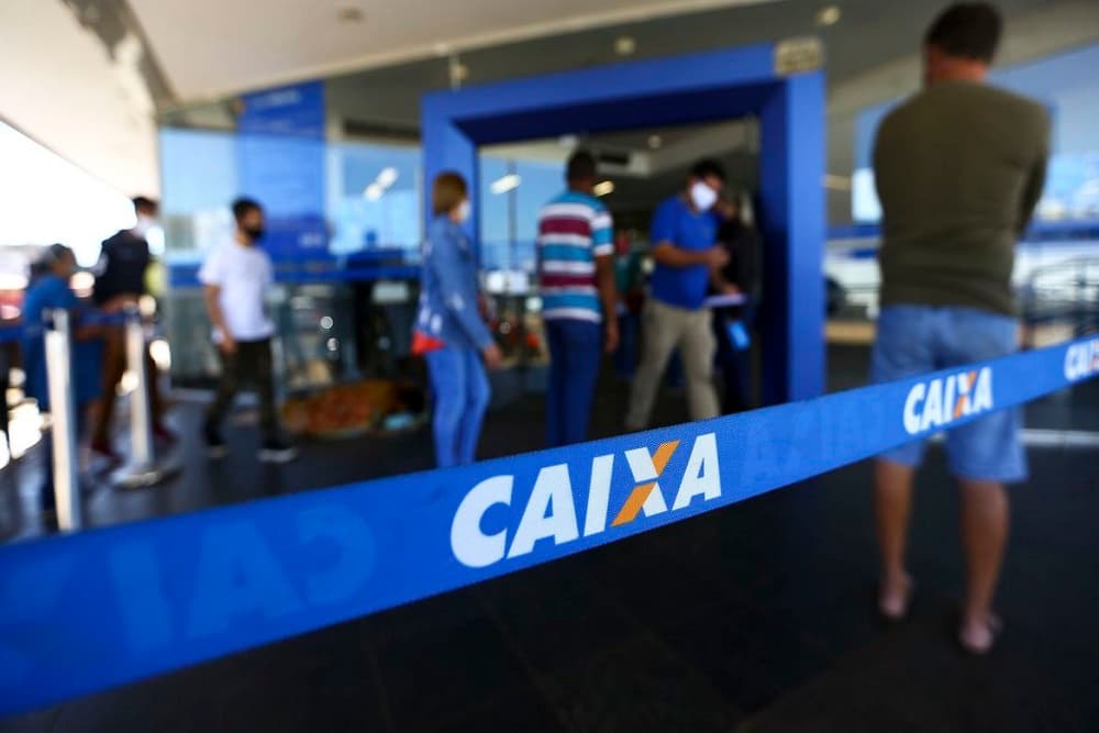 Caixa paga hoje auxílio emergencial para nascidos em março