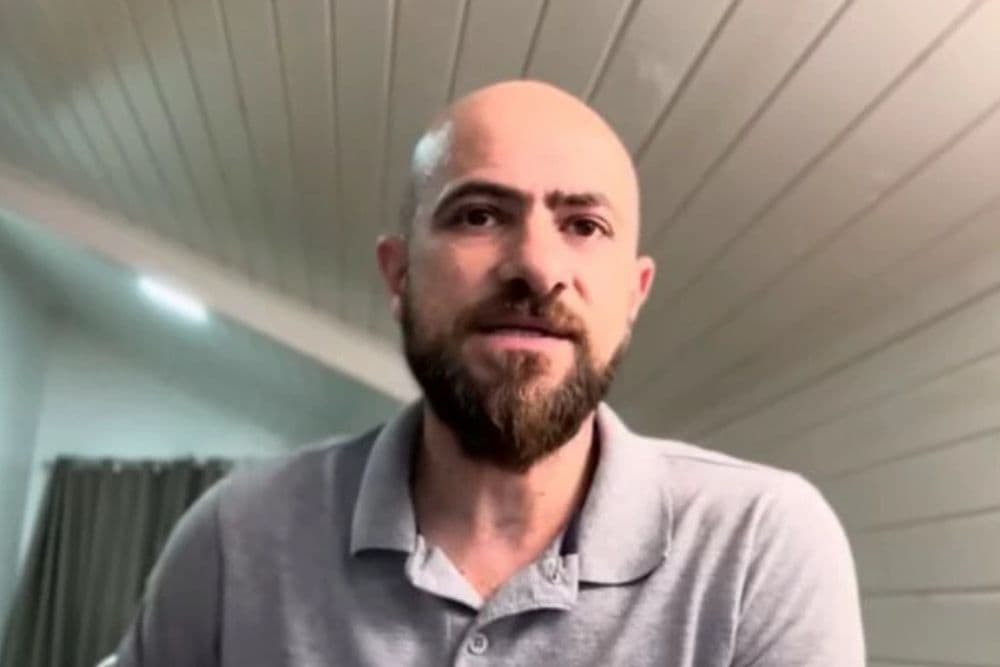 Tiba Camargos, influenciador católico, sofre grave acidente ao tentar resgatar filho em Alegria