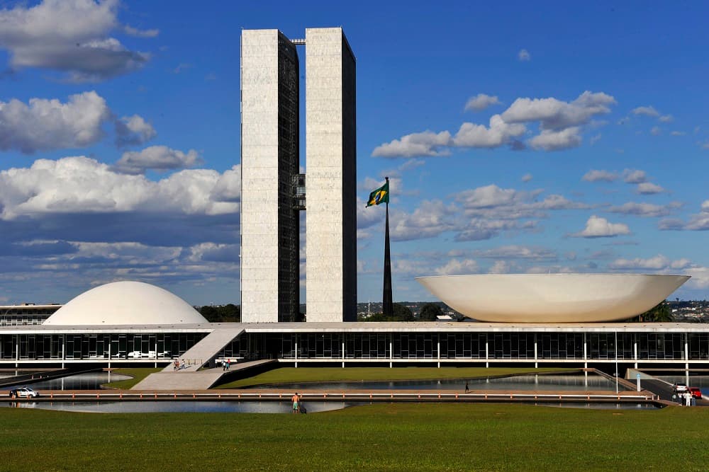 Congresso aprova LDO para 2022 com R$ 5,7 bilhões para fundo eleitoral